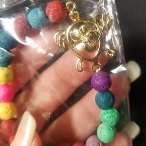 MULTI-COLORED STRETCHY TURTLE BRACELET
